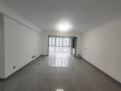 来宾兴宾兴宾城区亲水河畔，精装三房两厅两卫，现有厨房电器，可配齐家具家电出租房源真实图片
