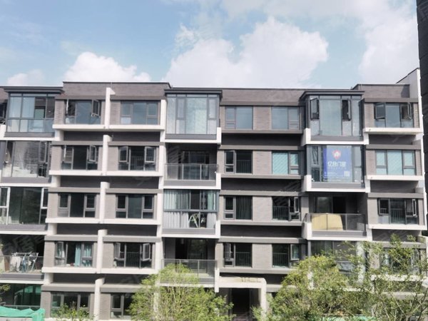 苏州吴中木渎苏州樾府寿桃湖旁高端洋房 全屋定制自住装修 地暖中央