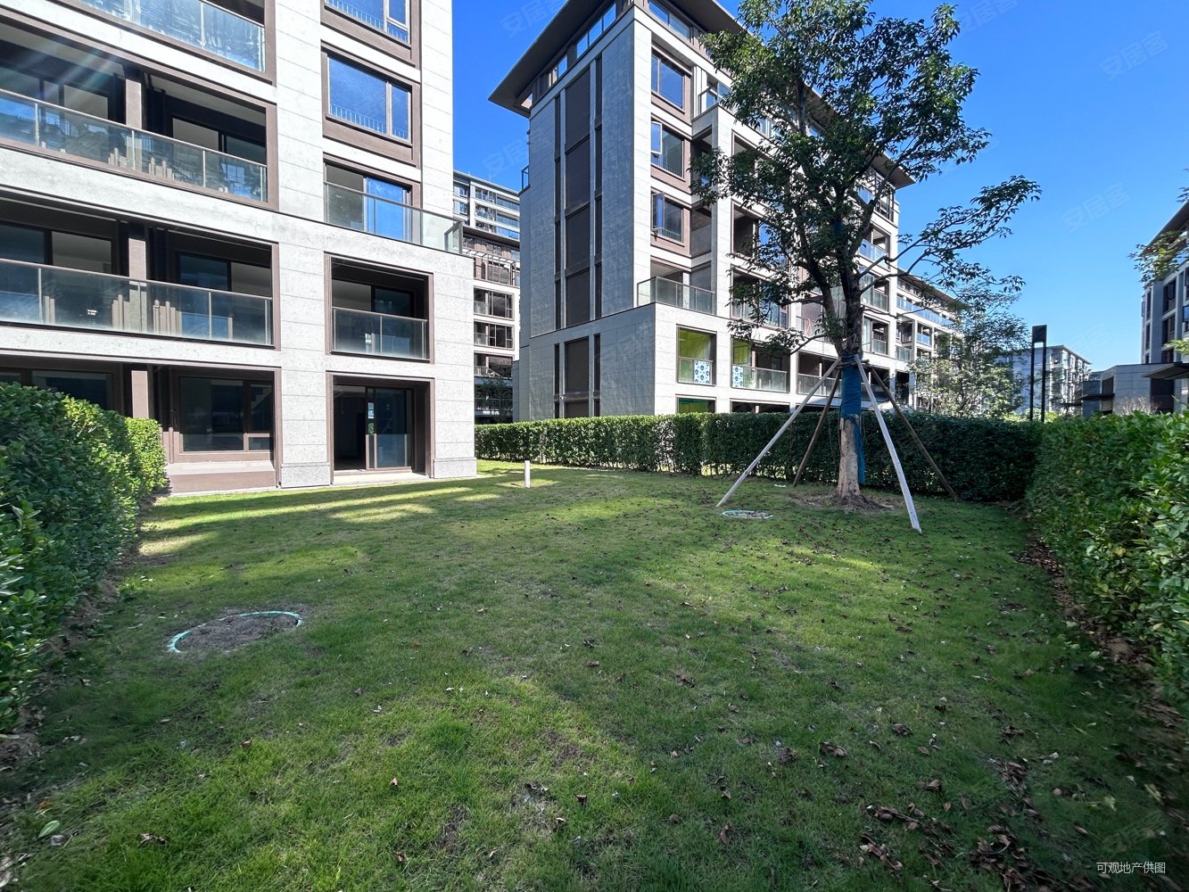 融创福州府c区4室2厅3卫131㎡南北349万