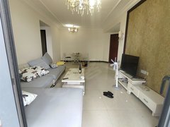 海口龙华滨海出价就租 恒大外滩 精装两居家私齐全拎包住近古玩城港湾万绿园出租房源真实图片