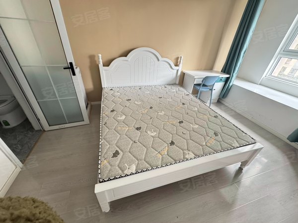 徐州云龙新淮中心绿地工润和平壹号(四期)和平一号橡树湾云龙万达宝隆云龙华府绿地世纪城可短租出租房源真实图片