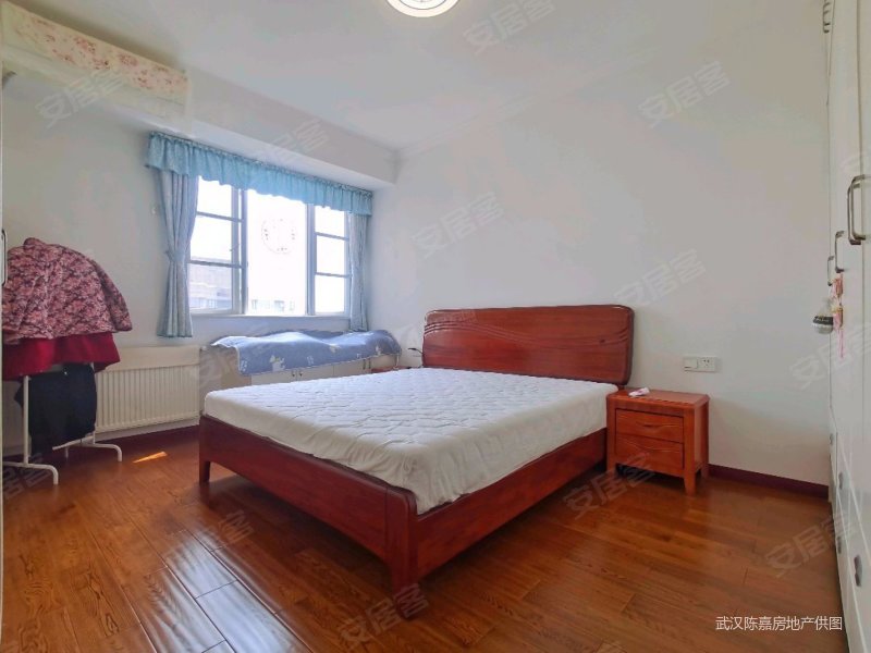 地铁口 永旺旁 清江泓景 湖景婚房装修 证满少税 随时看房