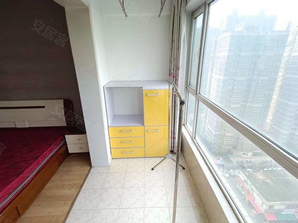 西安雁塔电视塔澳城大厦澳城大厦 1室0厅1卫