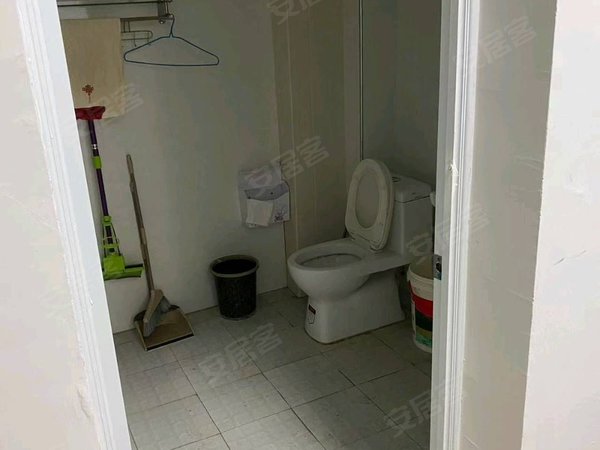 六安霍邱新店蓼城青年嘉园拎包入住，家电齐全，采光好通风好出租房源真实图片