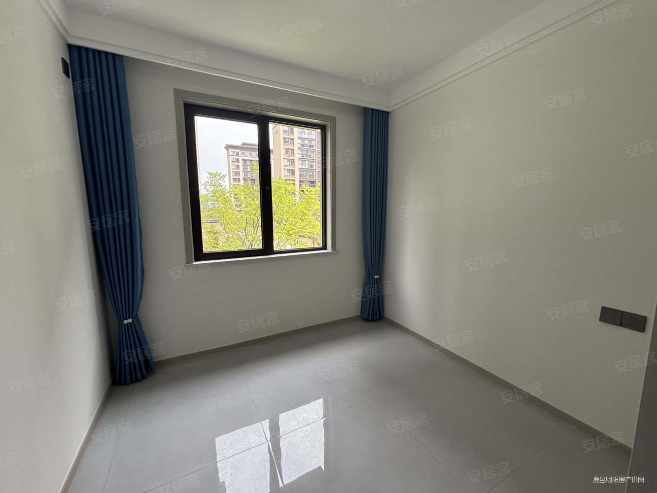 鹿邑建业城七期3室2厅2卫128㎡南北76万