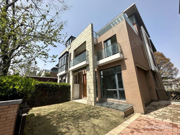 沿海丽水馨庭别墅