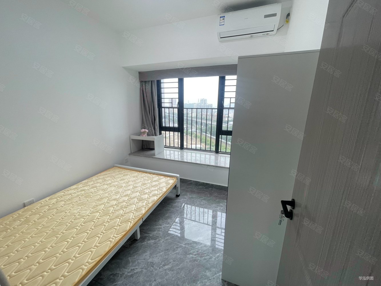 乐城(二期)4室2厅2卫119㎡南北291.8万