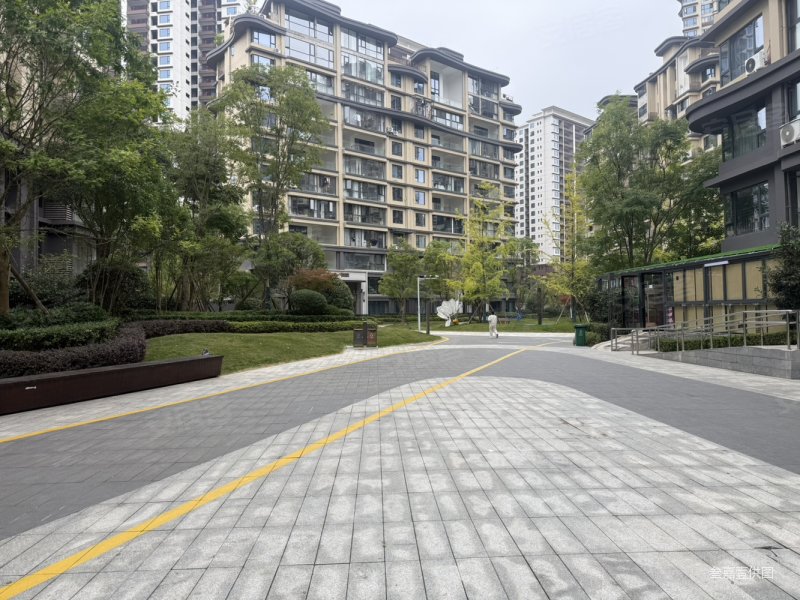 四季贵州椿棠府一期4室2厅2卫118㎡南北88万