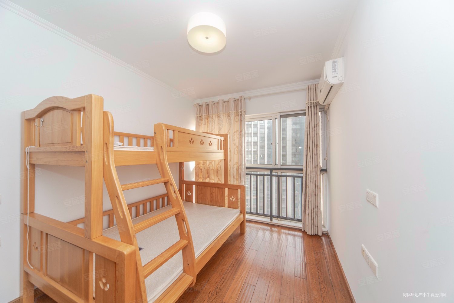 天润园3室2厅1卫94.03㎡南102万