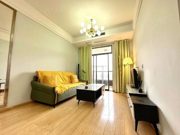 重庆江北观音桥野水沟65号小区观音桥地铁口 无中介 可月付 可短租 押