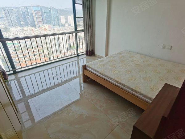 深圳福田莲花北莲丰雅苑地铁口,大2房,随时入住出租房源真实图片