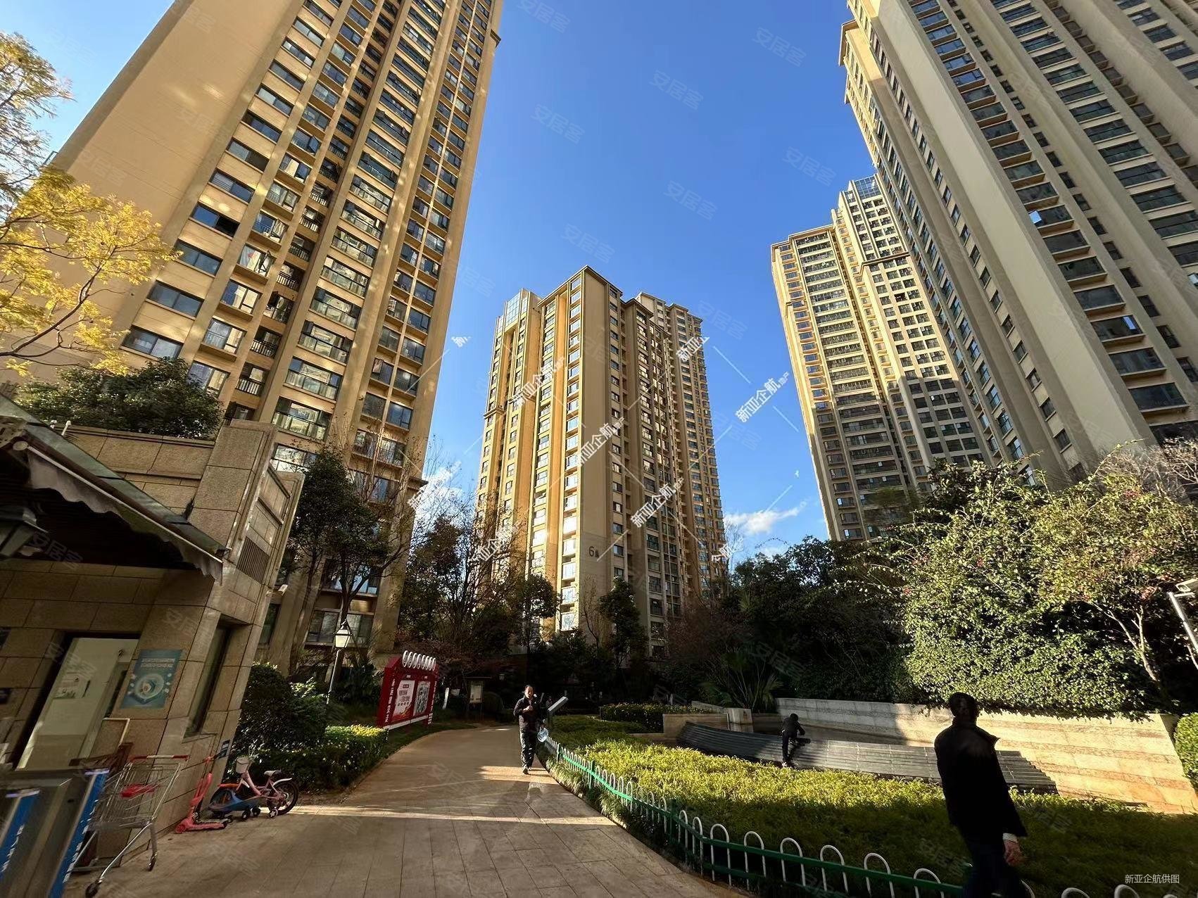 房源二环内教场路莲华 昆工旁龙湖水晶郦城精装板房带车位