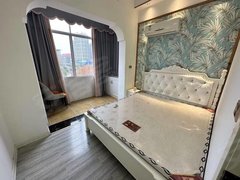 荆州沙市沙北新区新天地，绿地海外滩，干净整洁，拎包入住，交通便利，步行上班出租房源真实图片