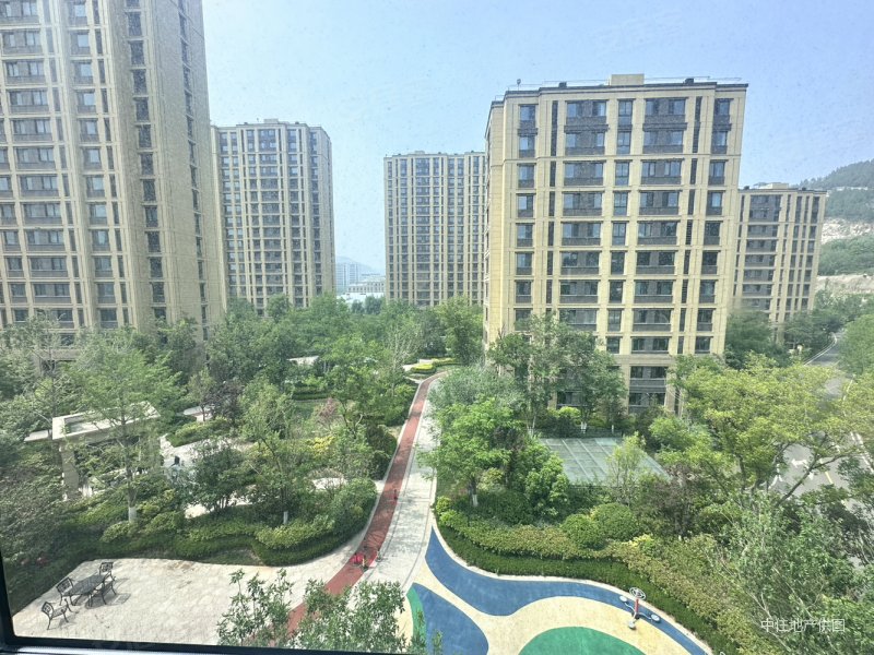 前后花园 有车位 5楼 看房方便可谈,历城绿城玉兰花园二期诚园二手房