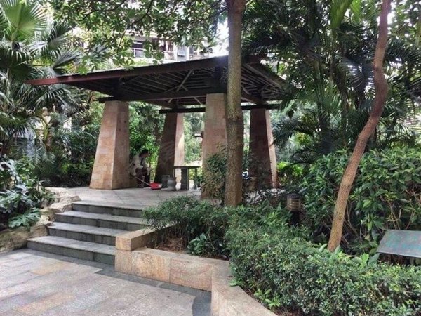 深圳坪山坪山香江花园(比亚迪正对面2房 可短租 停车免费)全齐2房