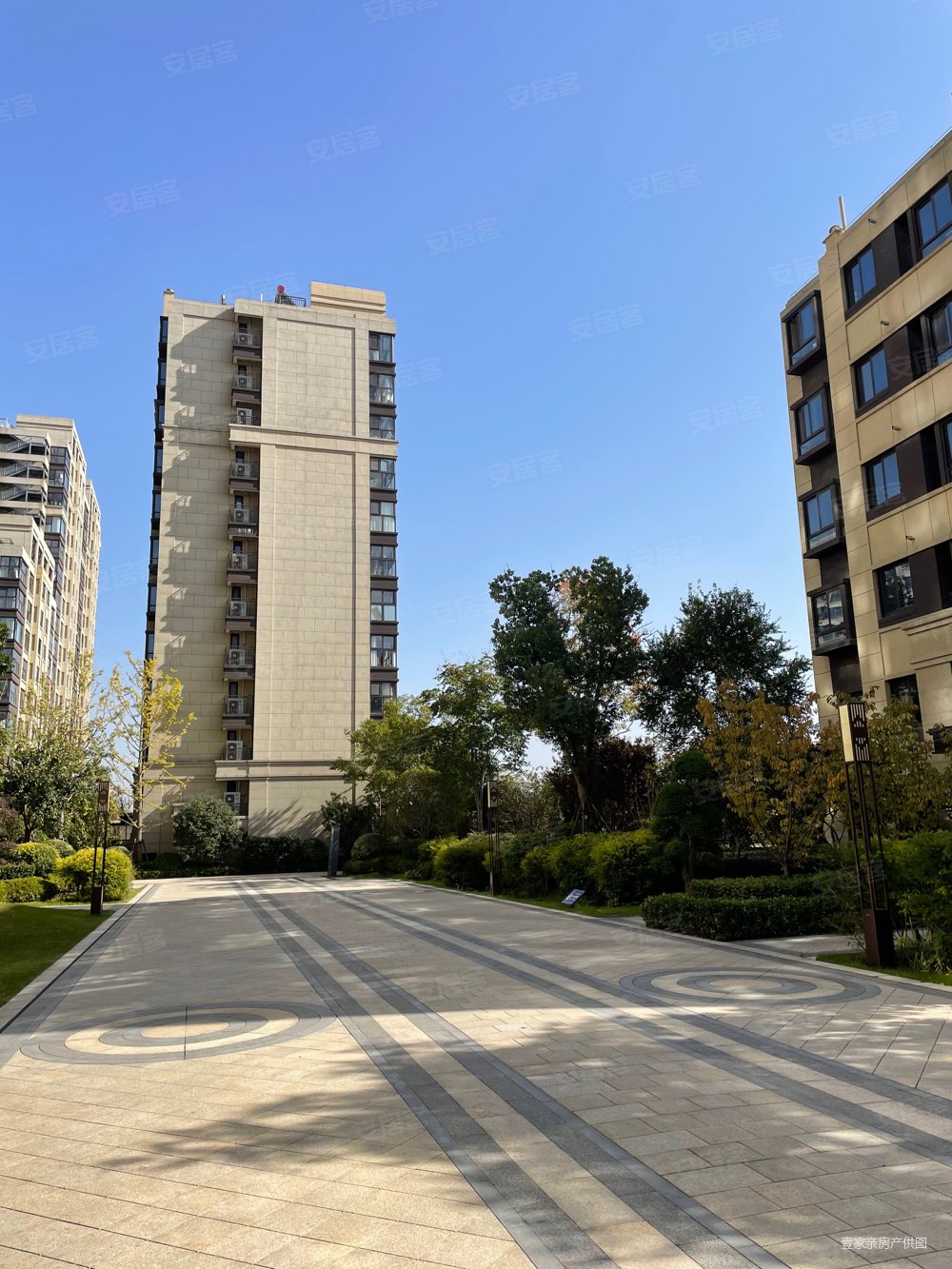 从未入住的新现房睿怡庭景观精装通透四房急售价格可谈随时看