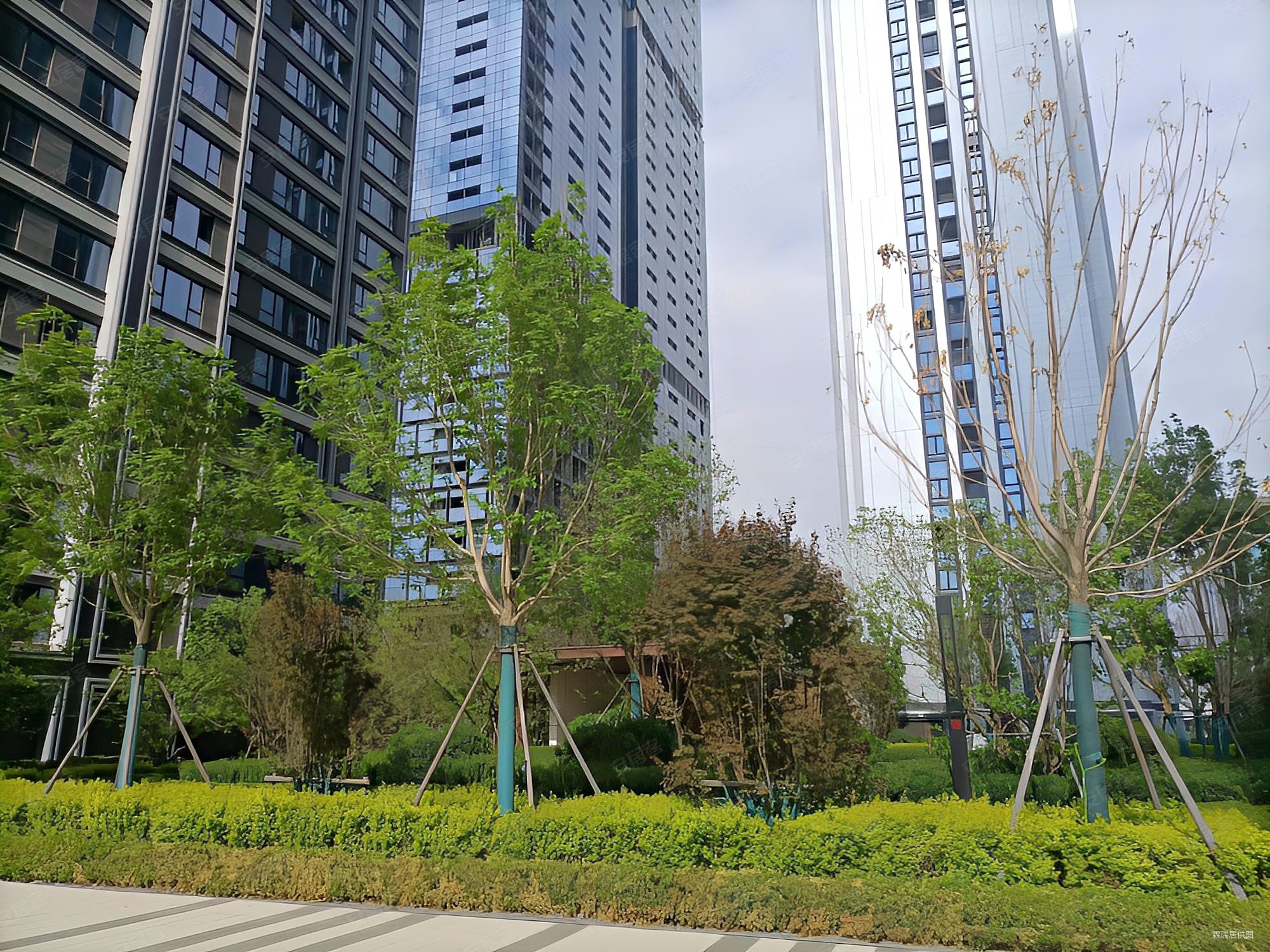 保利天宸湾二手房,315万,4室2厅,3卫,228平米-兰州安居客