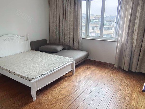 宁波鄞州万达广场半岛名邸电梯房半岛名邸合租单间 万达广场 四明中路