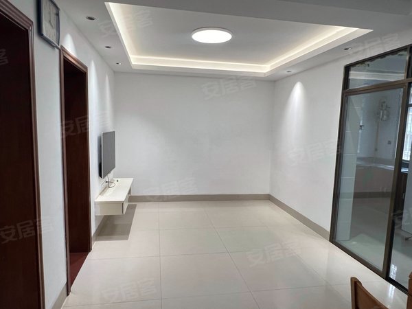 【多图】明秀小区南区,明秀路租房,虎丘 步梯三楼 押一付二 天然气