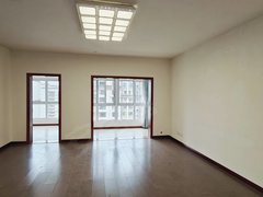 凉山西昌南坛邛海 阳光学校火把广场旁套五 精装修双卫空房可用于办工出租房源真实图片