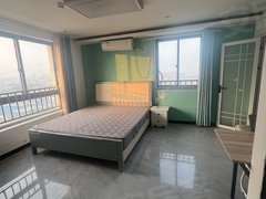 常熟东南开发区东南开发区中心爆！1200整租包物业费！采光超好！无噪音精装超大面积电梯房出租房源真实图片