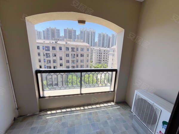 【多图】枫丹壹号,太湖新城租房,近地铁口 吾悦广场 万象汇 朝南一室