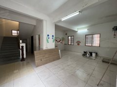顺德龙江盈信城市广场3800!西庆整栋六房出租!带车库!安静整洁!随时约看!出租房源真实图片