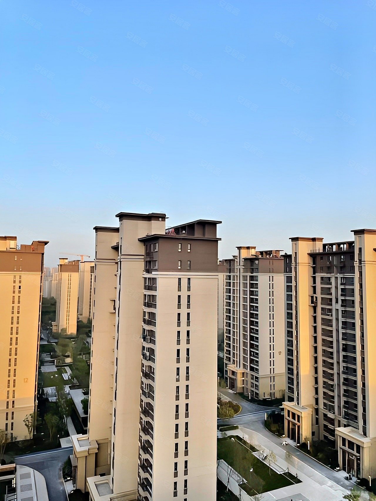 鲁商金茂悦府近地铁好楼层采光视野好简单装修包高税