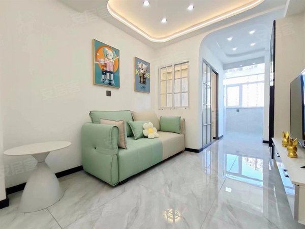 长春朝阳桂林路桂林路小区桂林路天花板 一室带个炕 有空调 大客厅 可