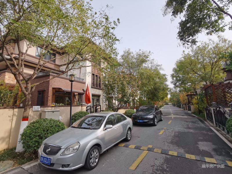温泉入户 花园社区 价格能谈 户型方正 采光好 排,牛驼温泉孔雀城(2期