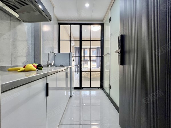 金华浦江县市中心中山南路2-14号楼公寓出租，无中介废，交通便刺，拎包入住，设备齐全，免费停车。出租房源真实图片