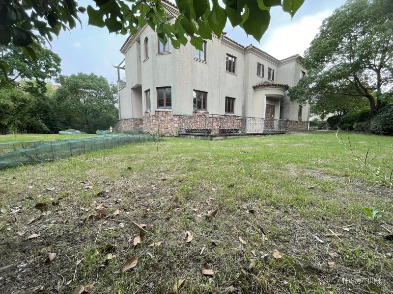 地铁口,檀香园,独栋,2299万!场地有800平,临河好位置