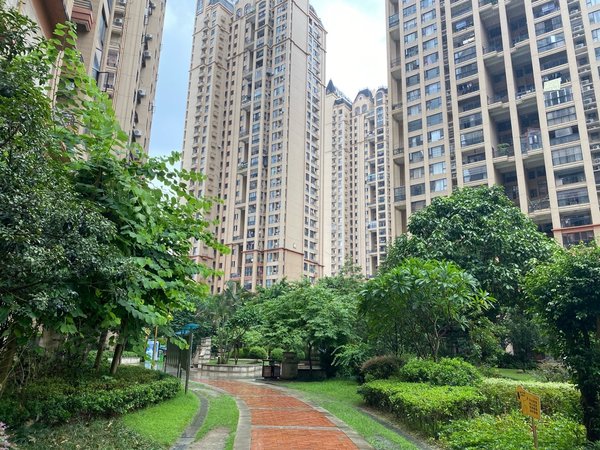 南宁良庆大沙田金悦澜湾金悦澜湾精装5房2厅2卫配齐出租出租房源真实