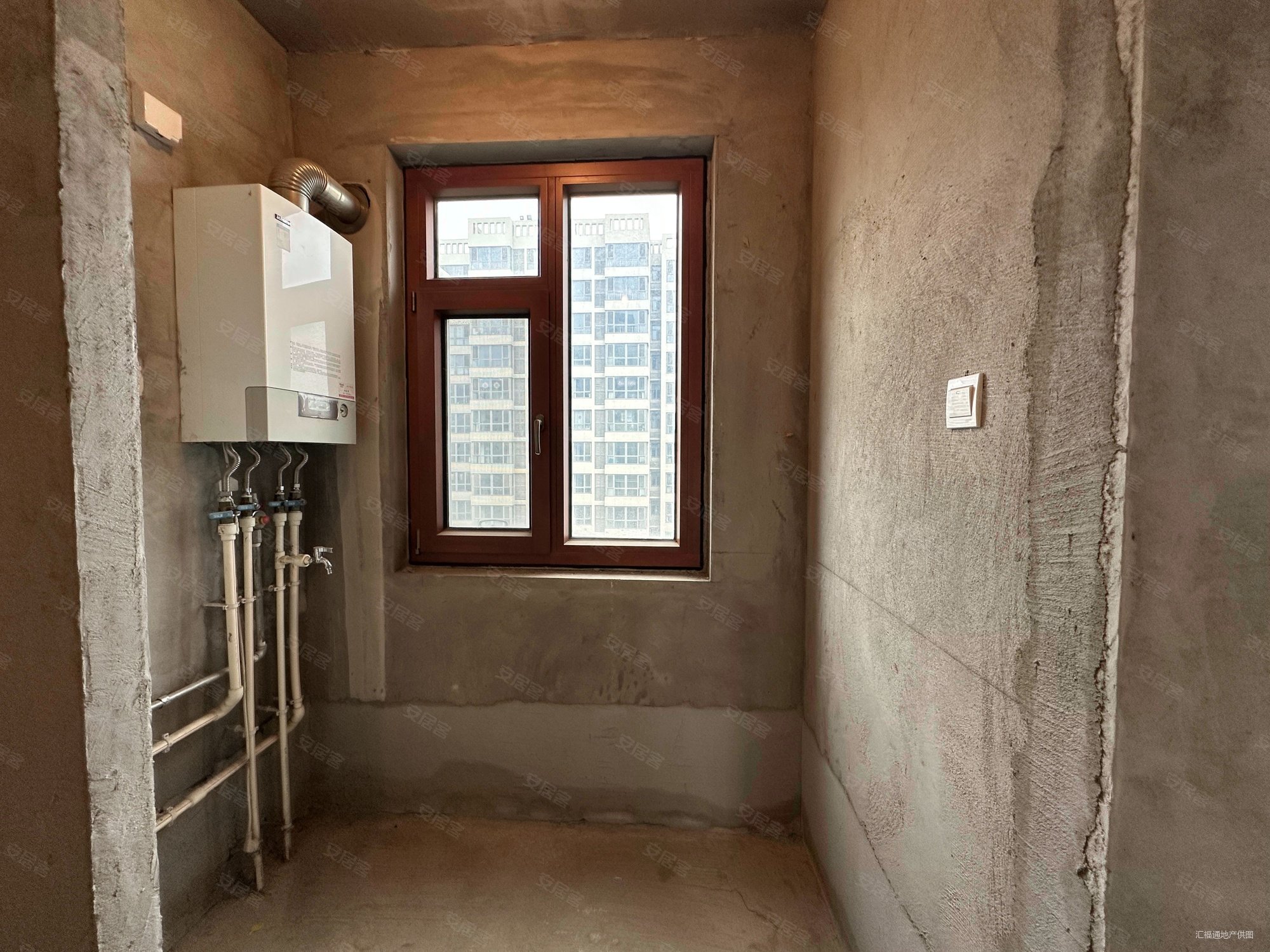 金品时代3室2厅2卫142㎡南北129.9万