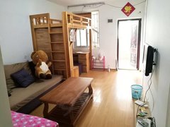 桂林秀峰十字街市中心十字街乐群菜市附近 1房1厅1卫出租900元月实价出租房源真实图片