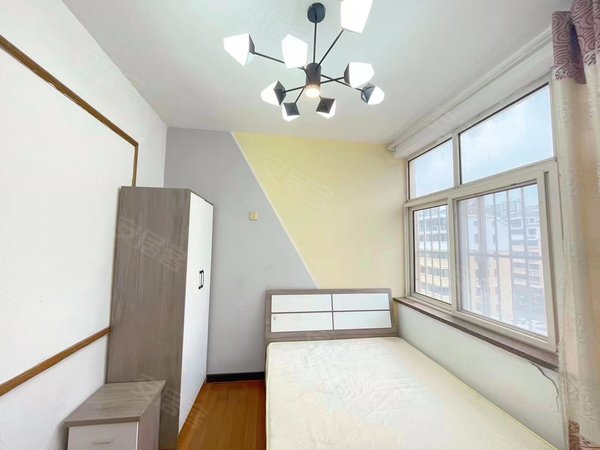 青岛李沧青山路绿海家园600起多间出租 0中介可做饭 海尔工业园 宝龙