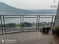 重庆江津几江城区半岛明珠(江津) 5室2厅2卫出租房源真实图片