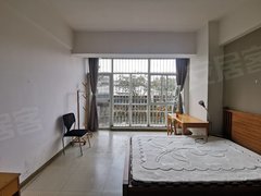 明珠广场洱海附近公寓拎包入住阳光房带阳台生活方便！