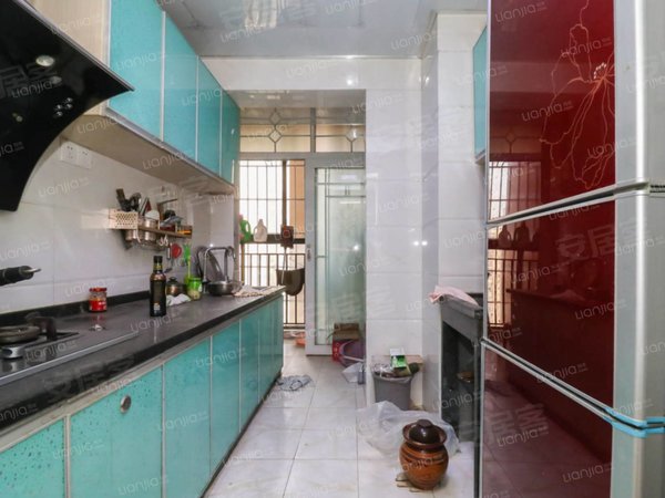 遂宁船山遂宁花园佳和北城实验学校附近佳和北城2室 客厅卧室有空调 拎包入住出租房源真实图片