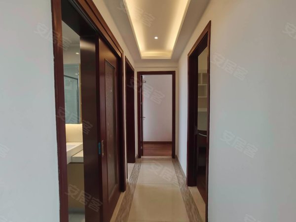 佛山南海黄岐珠水豪庭钥匙看房 价格实惠 房子干净 配套齐全!