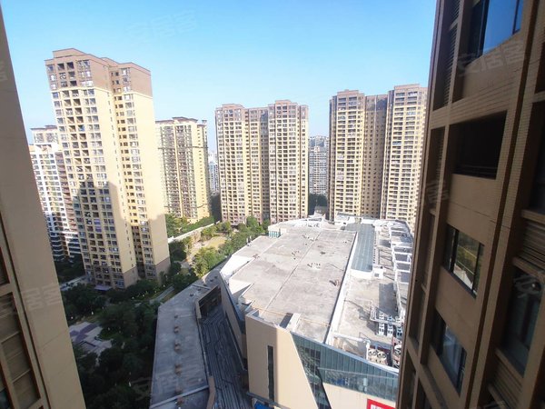 惠州博罗园洲信鸿广场信鸿广场4房2卫出租,配全新家私电器出租房源