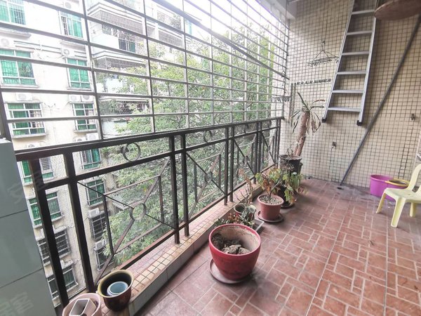 广州花都新区紫光园近骏壹万邦 中楼层南向望花园三房出租房源真实