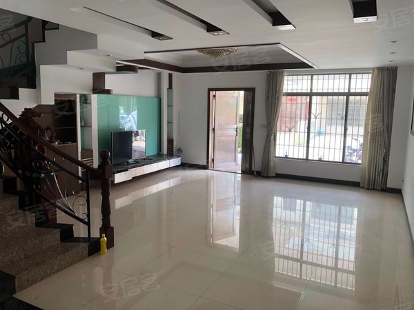 【多图】豪景苑,新区租房,实拍 豪景苑 别墅五房 花都广场附近 可办公