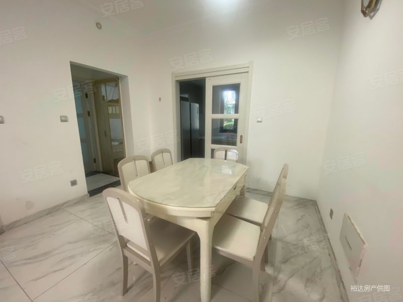 苏州房产网>苏州二手房>常熟二手房>沙家浜二手房>翠湖雅居(常熟)>800