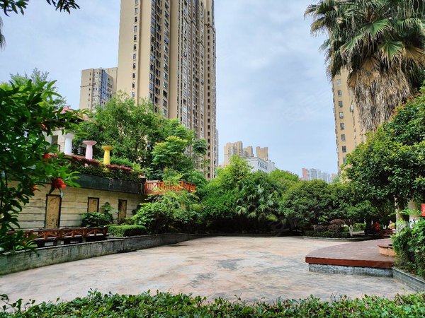 宜都宜化山语城(一期)中南路环球港长江广场宜昌英杰学校宜化山语城