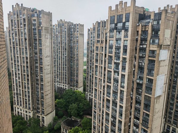 苏州太仓娄东绿地城(一期)绿地城一期 南北通透 3室2厅1卫 视野开阔