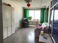 齐齐哈尔建华产权处营西小区7楼不顶三室一厅带家具家电拎包入住出租房源真实图片