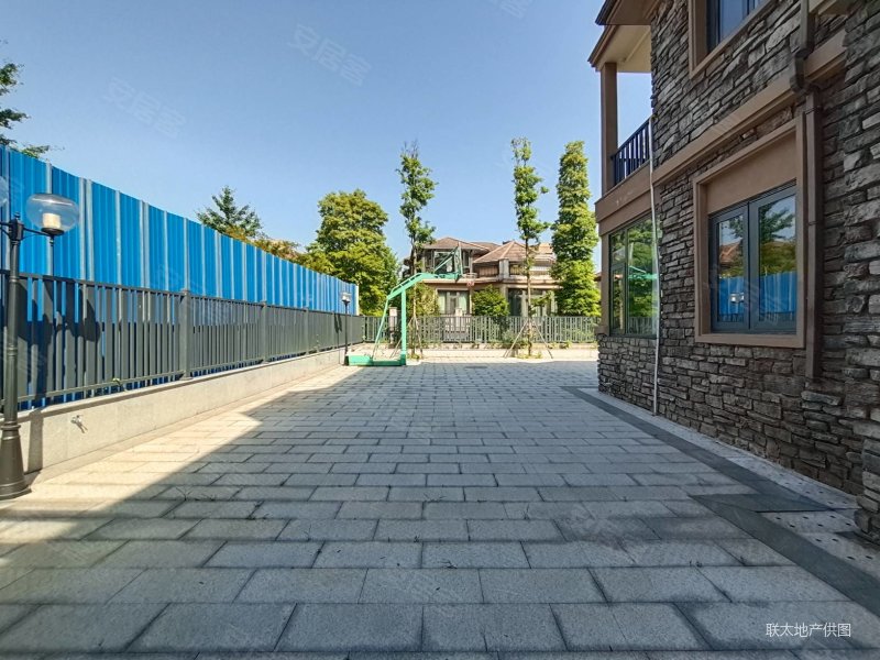 全新装修 拎包入住 省时省力 采光通风好,保利阆峰云墅二手房,1150万