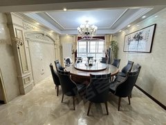 安康汉滨兴安公园吾悦广场 泰子府 4室2厅3卫  精装修  可做招待出租房源真实图片