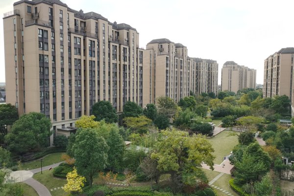 万科尚景苑(东区公寓住宅)周边房产中介经纪人评价-上海安居客